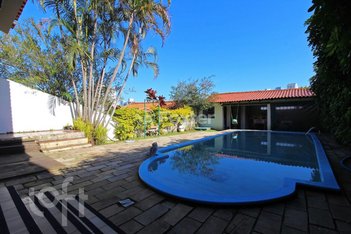 house em Rua Doutor Alfredo Mathias Wiltgen, Boa Vista - Porto Alegre - RS