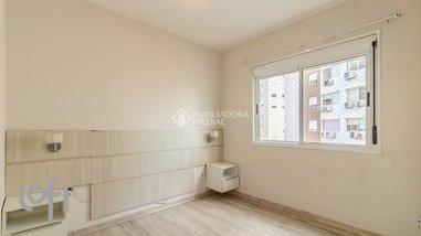 apartment em Avenida Dom Cláudio José Gonçalves Ponce de Leão, Vila Ipiranga - Porto Alegre - RS