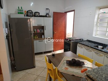 house em Praça Carlos Cariani, Parque União - Bauru - SP