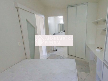 Cômodo quarto