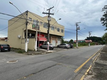 office em Rua Hilário Ettore, Centro - Porto Real - RJ