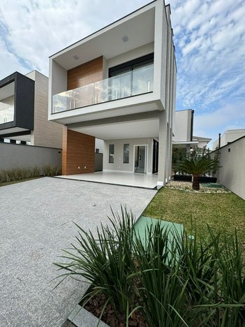 house em Rua Arnaldo Luz, Ingleses do Rio Vermelho - Florianópolis - SC