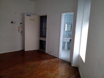 office em Rua Dezesseis de Março, Centro - Petrópolis - RJ