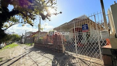 house em Avenida Guido Mondin, São Geraldo - Porto Alegre - RS