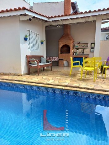 house em Rua Raul Rodrigues de Siqueira, Santa Luzia - Bragança Paulista - SP