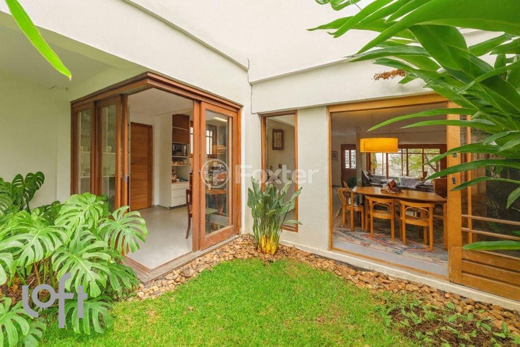 WhatsApp Image 2025-11-24 at 22.15.27.jpeg