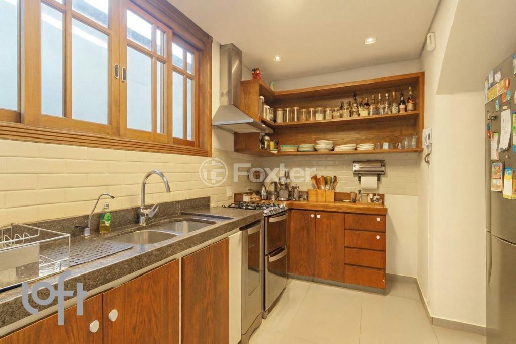 WhatsApp Image 2025-11-24 at 22.15.27 (3).jpeg