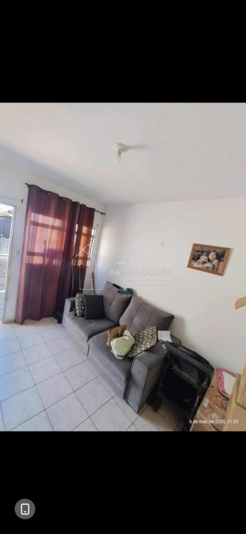 house em Rua Jurandyr Gonçalves Ferreira, Jardim Maria Luiza - Araraquara - SP