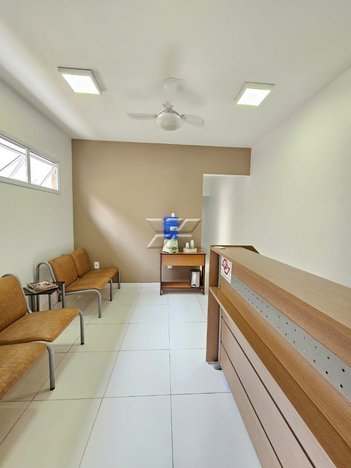 commercial_building em 05 Jp, Jardim Residencial das Palmeiras - Rio Claro - SP