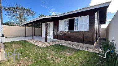 house em Servidão Acelino Epifânio dos Santos, São João do Rio Vermelho - Florianópolis - SC