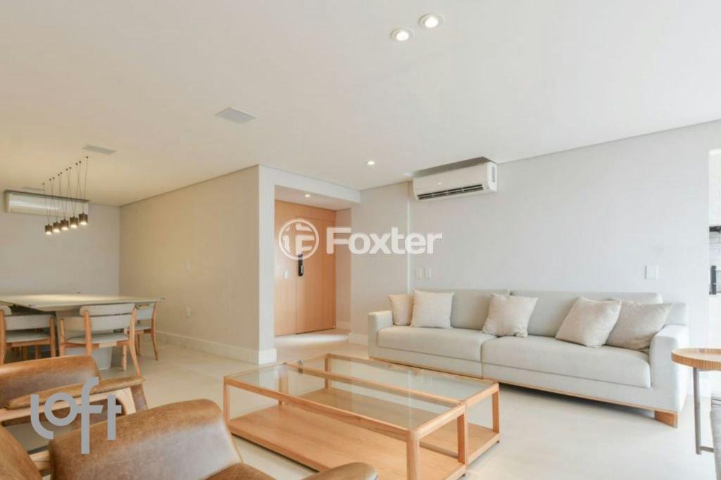 WhatsApp Image 2025-11-12 at 16.11.17 (4).jpeg