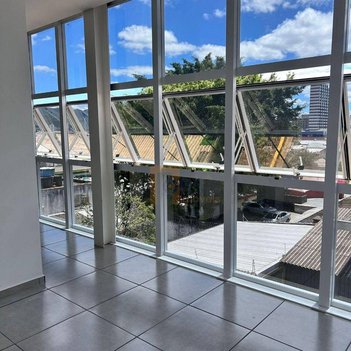 office em Avenida Braz de Pina, Vila Vitória - Mogi das Cruzes - SP