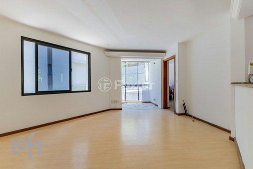  Rua Quintino Bocaiúva - facade25.jpg