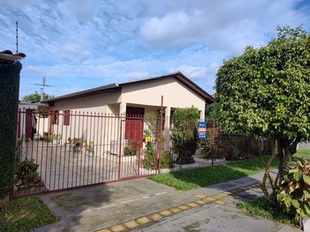 house em Rua Pelotas, São Sebastião - Esteio - RS