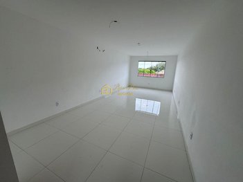 office em Rua Jorge Ulrick, Costazul - Rio das Ostras - RJ