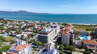 apartment em Avenida dos Búzios, Jurerê Internacional - Florianópolis - SC