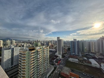 apartment em Rua Osni João Vieira, Campinas - São José - SC