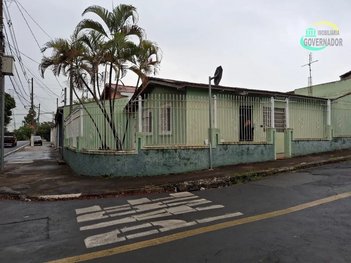 house em Rua das Imbuias, Vila Boa Vista - Campinas - SP