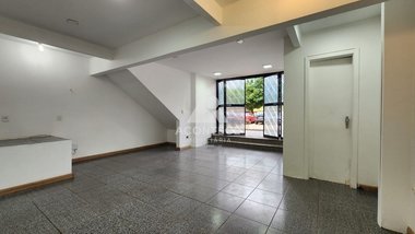 business em SCLRN 706 Bloco A, Asa Norte - Brasília - DF