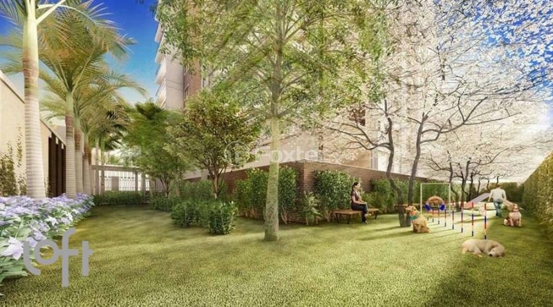 jardim-com-grama-verde-e-area-de-lazer