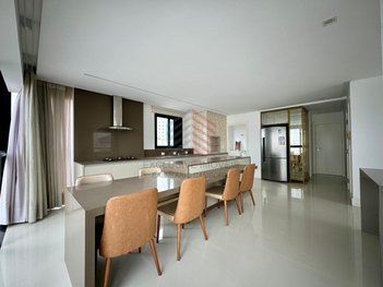 apartment em Avenida Brasil, Centro - Balneário Camboriú - SC