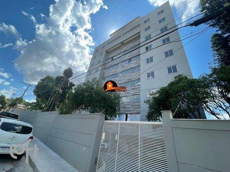 Rua Maria Helena - facade01.jpg