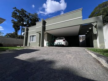 house em Rua Tenente Djalma Dutra, Bom Jesus - São José dos Pinhais - PR