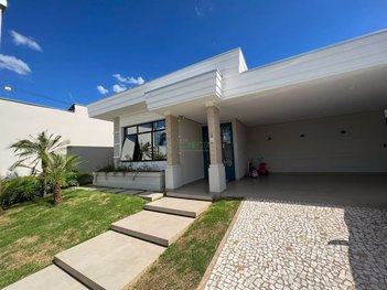house em Rua Eduardo Lunardelli, Parque Residencial Alcântara - Londrina - PR