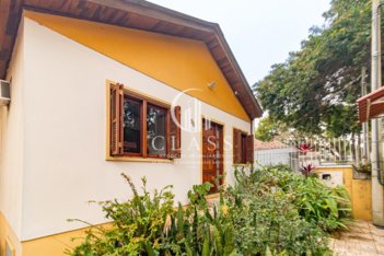 house em Avenida Frei Henrique de Coimbra, Vila Ipiranga - Porto Alegre - RS