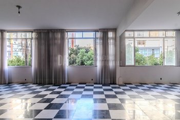 apartment em Rua Hilário Ribeiro, Moinhos de Vento - Porto Alegre - RS