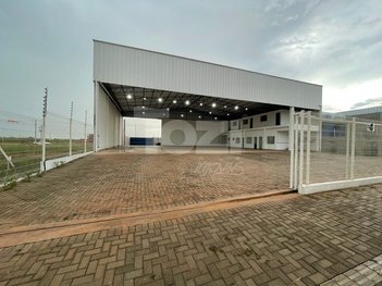 industrial em Rua Colonizador Ênio Pipino, Loteamento Cidade Alta - Sinop - MT