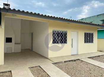 house em Rua dos Ipês Roxo, Madri - Palhoça - SC