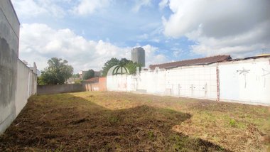 land_lot em Rua Nossa Senhora do Perpétuo Socorro, Capão Raso - Curitiba - PR