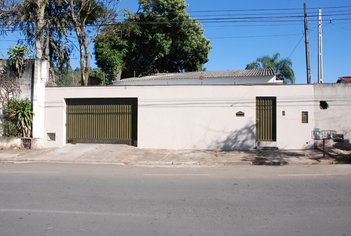 house em Avenida Manoel Lopes Alarcon, Loteamento Santa Rosa - Piracicaba - SP
