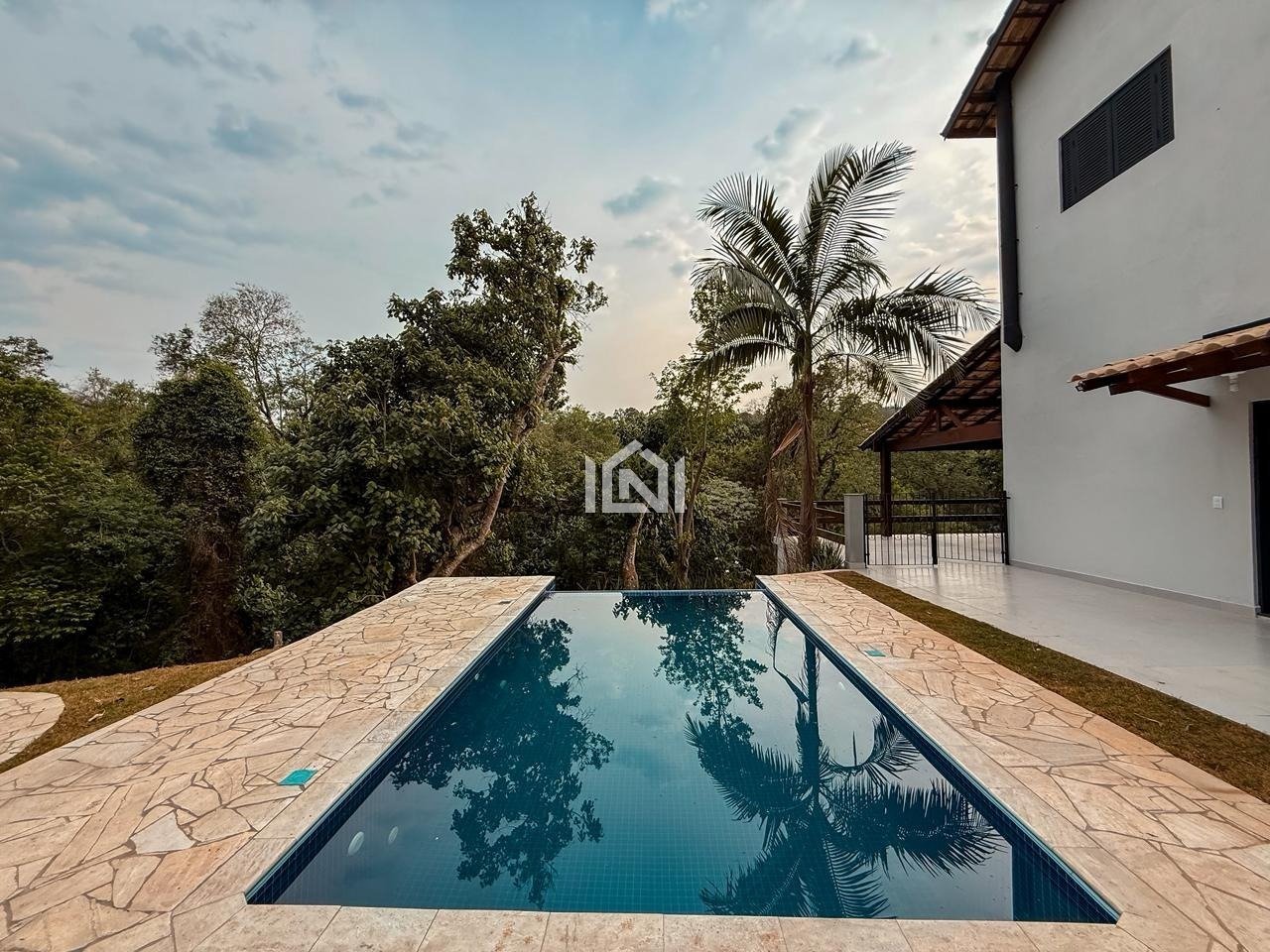 casa a venda no condominio recanto verde - piscina