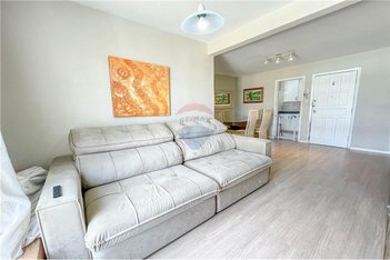 apartment em Rua Roberto Cichon, Cristo Rei - Curitiba - PR