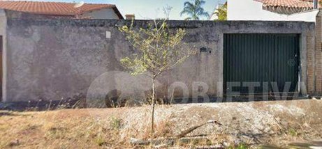 land_lot em Rua Fluorita, Jardim Patrícia - Uberlândia - MG