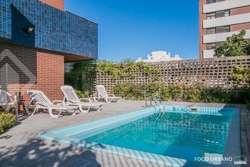apartment em Rua Carlos Trein Filho, Auxiliadora - Porto Alegre - RS