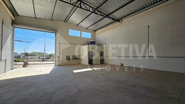 industrial em Avenida Juscelino Kubitscheck, Dona Zulmira - Uberlândia - MG