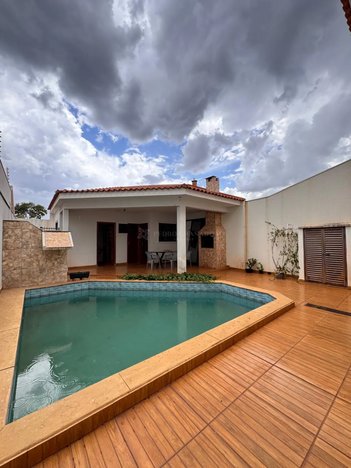 house em Rua Pioneiro Noriyaso Ishikawa, Jardim Iguaçu - Maringá - PR