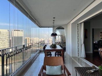 apartment em Rua Maria Antônia Ladalardo, Jardim Fonte do Morumbi - São Paulo - SP