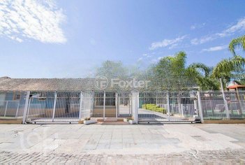 house em Avenida José Aloísio Filho, Humaitá - Porto Alegre - RS