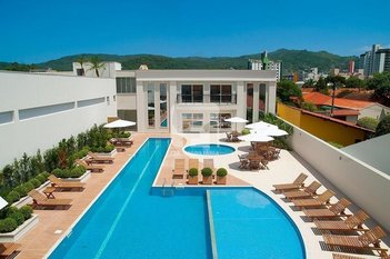 apartment em Avenida Madre Benvenuta, Trindade - Florianópolis - SC