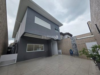 house em Avenida dos Girassóis, Balneário Praia do Pernambuco - Guarujá - SP