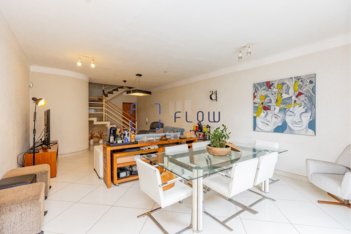 house em Rua dos Lírios, Mirandópolis - São Paulo - SP