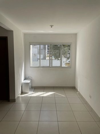 apartment em Rua Pioneira Maria Aparecida Araújo de Siqueira, Loteamento Sumaré - Maringá - PR