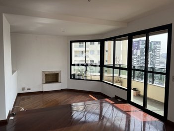 apartment em Rua Araguari, Vila Uberabinha - São Paulo - SP