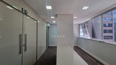 business em Rua Antônio de Albuquerque, Savassi - Belo Horizonte - MG