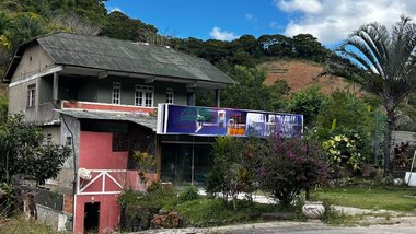 business em BR-262, Santa Isabel - Domingos Martins - ES