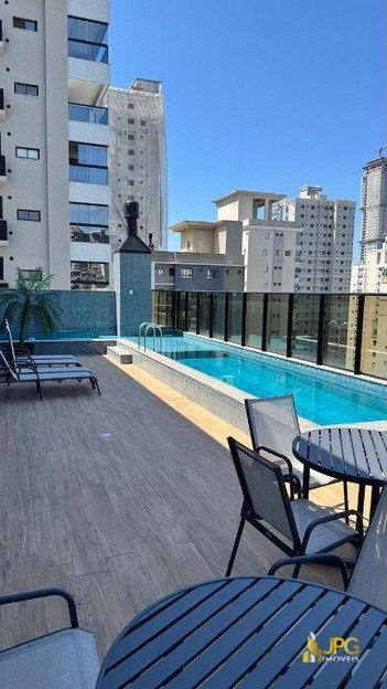apartment em Rua 264, Meia Praia - Itapema - SC